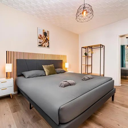 Appartement Smart - - Perfect For 6 Guests! - Netflix - Free Parking Zone