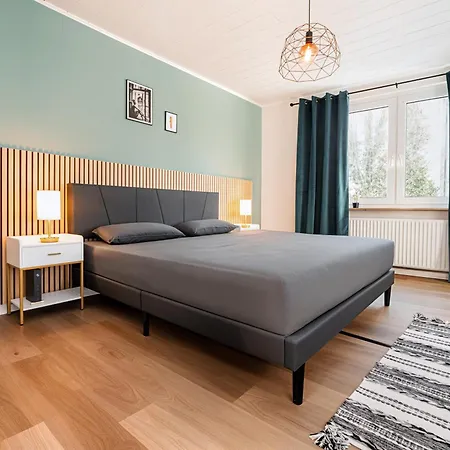 Smart - - Perfect For 6 Guests! - Netflix - Free Parking Zone 公寓 波鸿
