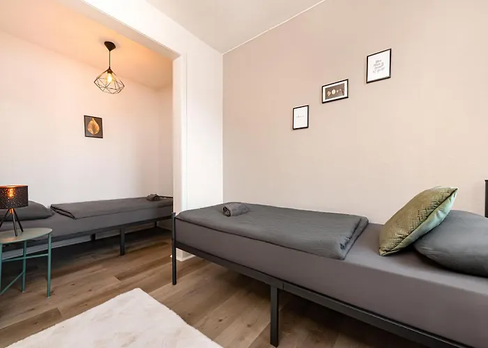 Smart - - Perfect For 6 Guests! - Netflix - Free Parking Zone * 波鸿