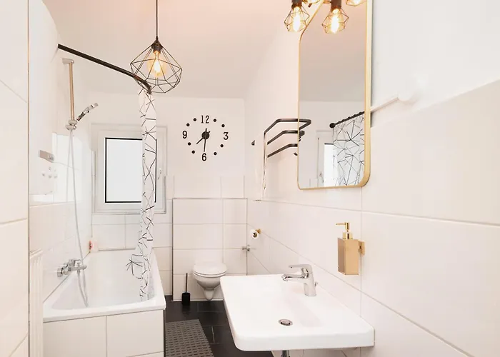 公寓 Smart - - Perfect For 6 Guests! - Netflix - Free Parking Zone